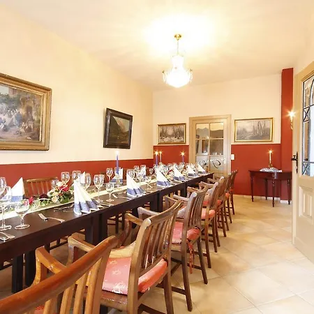 Hotel Gutenberger 3*